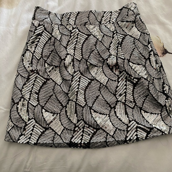 Bedo sequin mini skirt size S - Picture 3 of 3